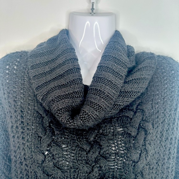 PINK ROSE Gray Long Sleeve Cowl Neck Casual Sweater Small - Picture 8 of 13